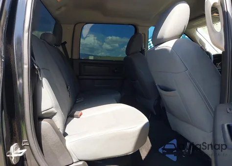 2013 Ram 1500 Express z USA, uszkodzony, nr VIN 1C6RR6KT4DS715646